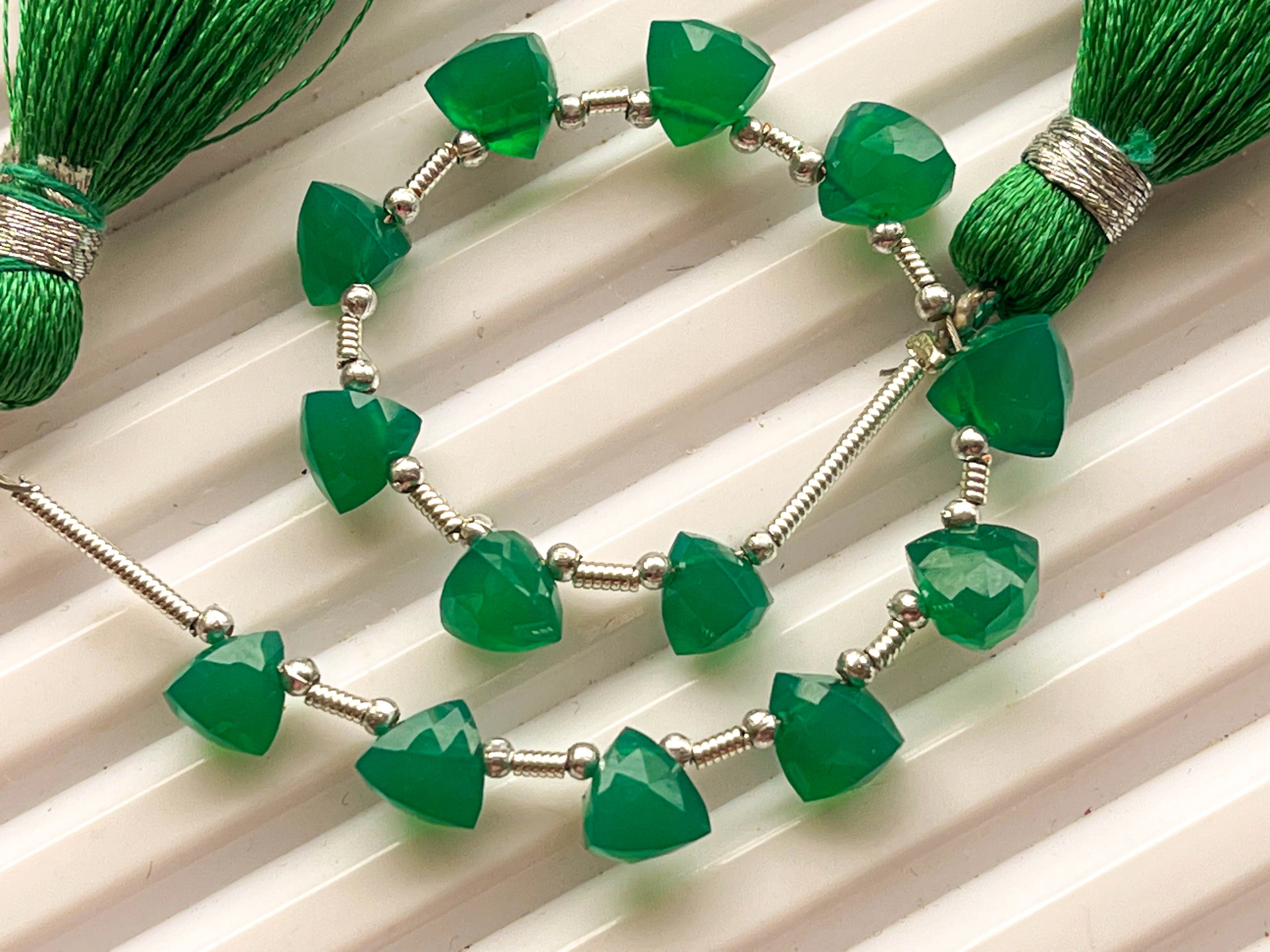Green Onyx 3D Trillion Shape Beads