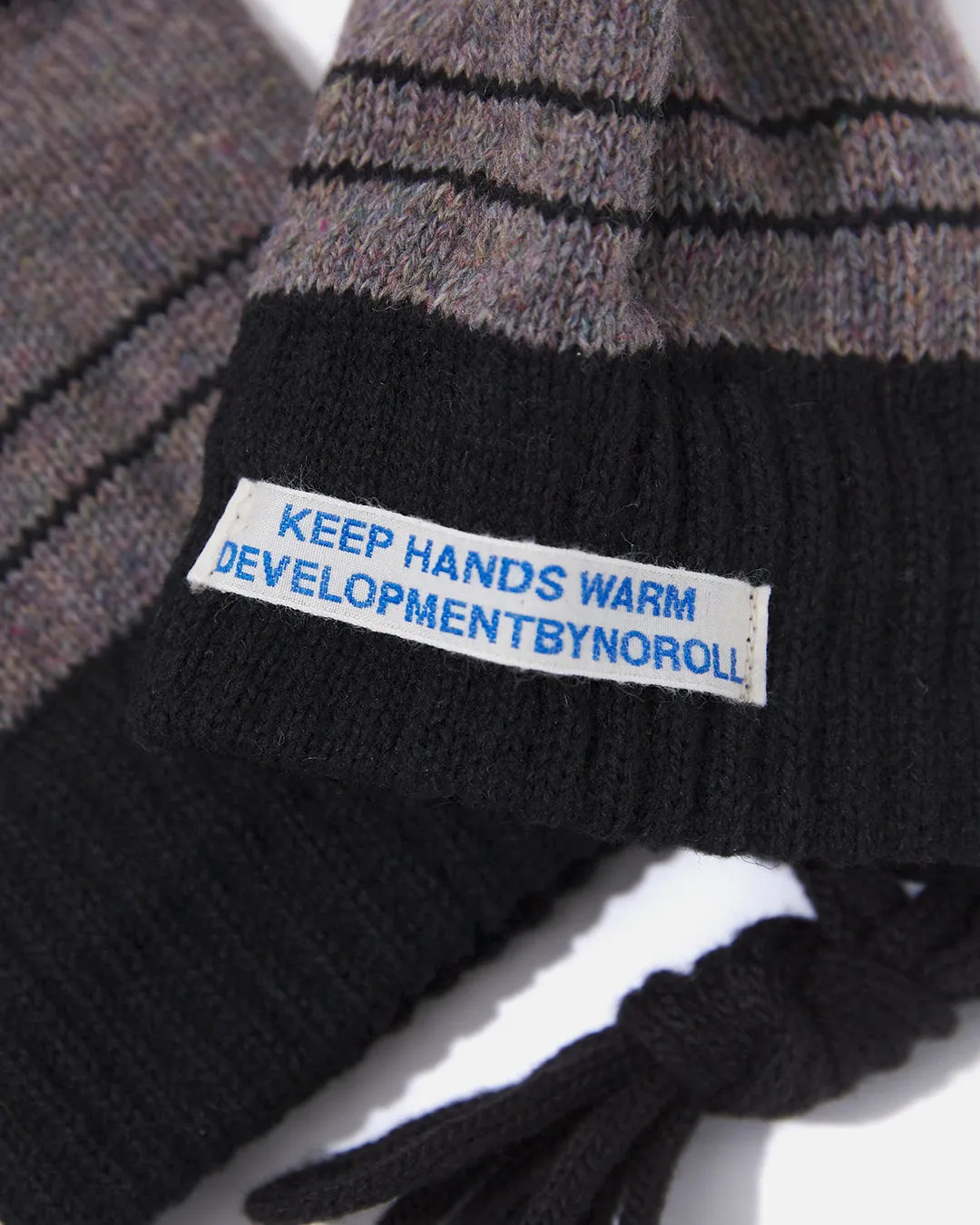 OULLU High-Quality, Comfortable Gloves in Stylish Grey Color