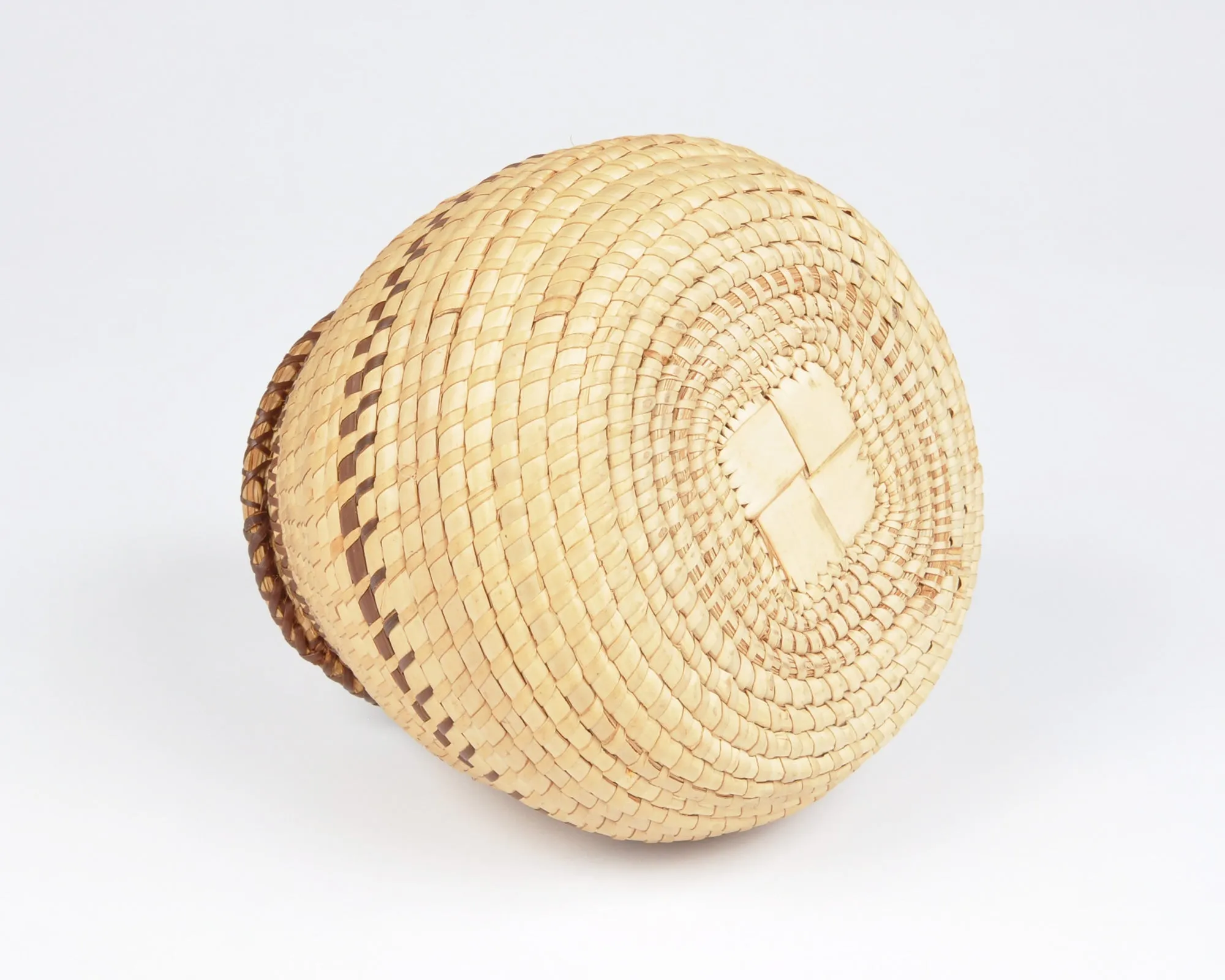 Vintage Native American Woven Grass Lidded Covered Basket-Handwoven Storage Basket-Two Tone-Button Box-Jewelry Box
