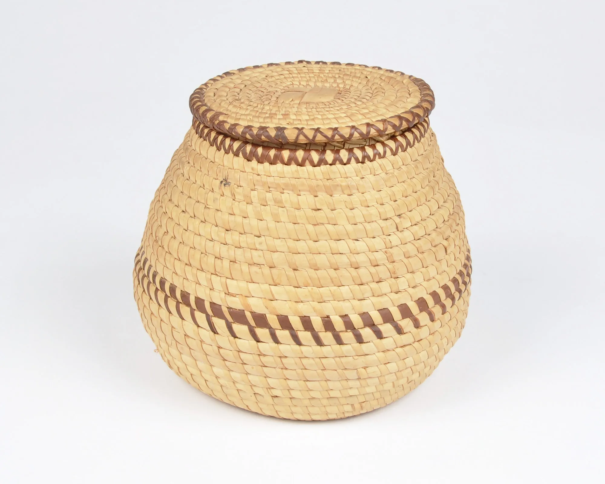 Vintage Native American Woven Grass Lidded Covered Basket-Handwoven Storage Basket-Two Tone-Button Box-Jewelry Box