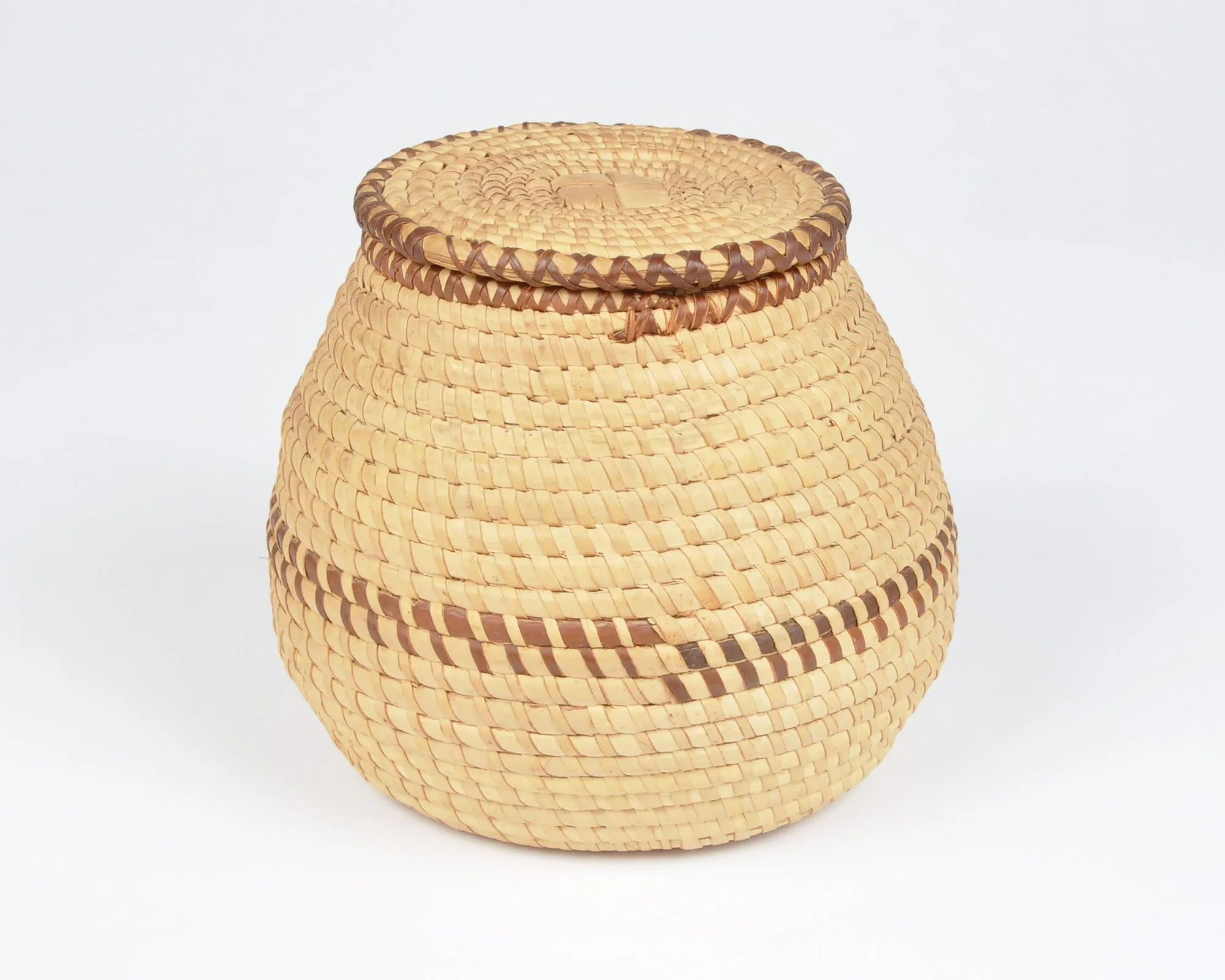 Vintage Native American Woven Grass Lidded Covered Basket-Handwoven Storage Basket-Two Tone-Button Box-Jewelry Box